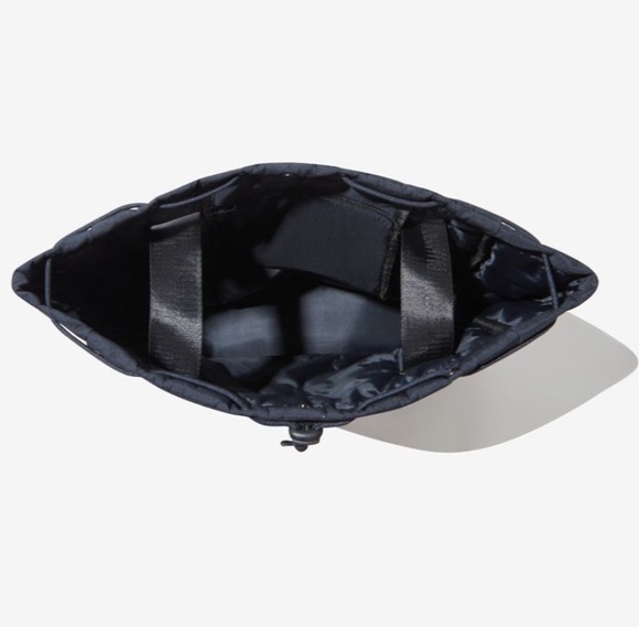 NWT BEYOND YOGA Convertible Gym Bag - Picture 5 of 5